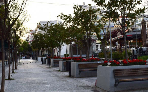 Δ. Καλαμαριάς: Μέχρι τις 12 το βράδυ τα εμπορικά καταστήματα το Σάββατο 13 Δεκεμβρίου