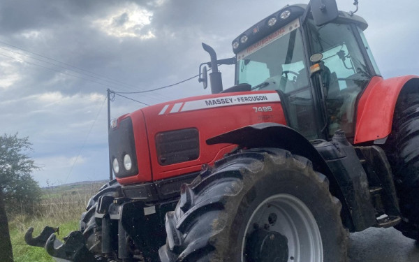 Αγρότες με τρακτέρ αποκλείουν δρόμους στη Θεσσαλονίκη - Μηχανοκίνητη πορεία προς το αεροδρόμιο (βίντεο)