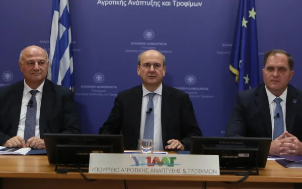 ΥΠΑΑΤ: 3,7 δισ. ευρώ μέχρι τέλος του 2025 στους παραγωγούς