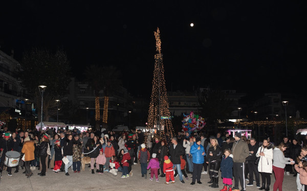 Με έξι χριστουγεννιάτικες γιορτές και μια μεγάλη συναυλία υποδέχεται τα Χριστούγεννα ο δήμος Παύλου Μελά