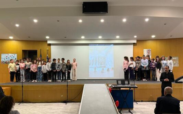 Παγκόσμια Ημέρα Ατόμων με Αναπηρία: Mία φωτεινή εκδήλωση στο ΥΠΑΙΘΑ με τη συμμετοχή παιδιών από 121 σχολεία (βίντεο)