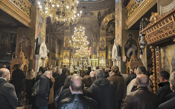 Θεσσαλονίκη: Πλήθος κόσμου στο ύστατο χαίρε στον Αντώνη Δούδο