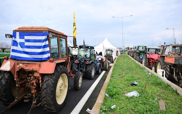 Λάρισα: Οι αγρότες κλείνουν τις σήραγγες των Τεμπών για τα φορτηγά από τη Δευτέρα (βίντεο)