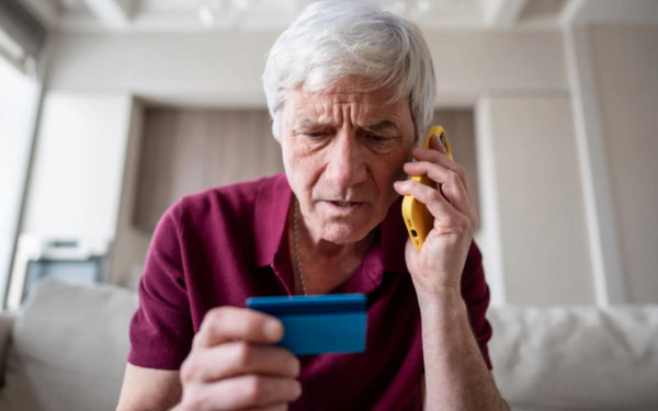 Νέα απάτη μέσω SMS με «δόλωμα» τον e-ΕΦΚΑ