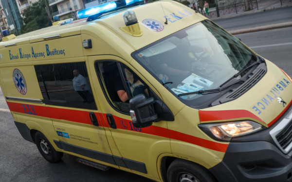 Αθήνα - Θανατηφόρο τροχαίο στη Νέα Φιλαδέλφεια: Νεκρός 27χρονος μοτοσυκλετιστής - Συγκρούστηκε με τρόλεϊ