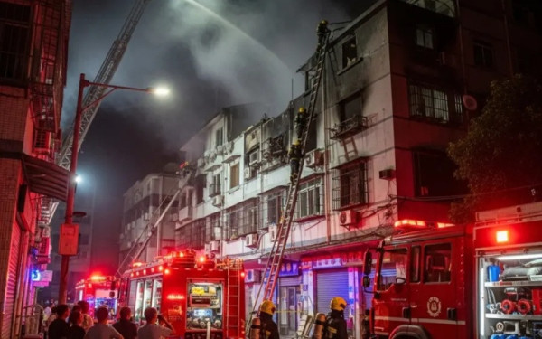 Τραγωδία στην Κίνα: Φωτιά σε πολυκατοικία αφήνει πίσω της 12 νεκρούς