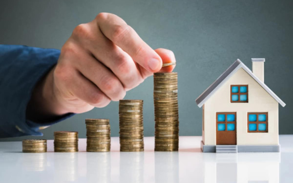 Στη Βουλή η τροπολογία για τα ενοίκια: Εξάμηνη παράταση στην υποχρεωτική πληρωμή μέσω τράπεζας