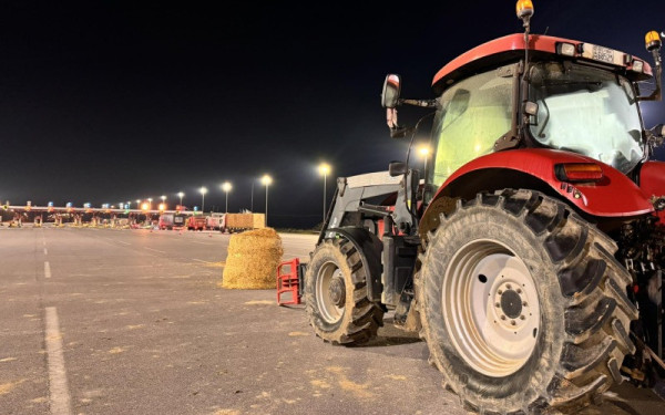 Θεσσαλονίκη: Κλείνουν οι αγρότες και τα δύο ρεύματα της Εθνικής Οδού στα Μάλγαρα μέχρι την Τρίτη