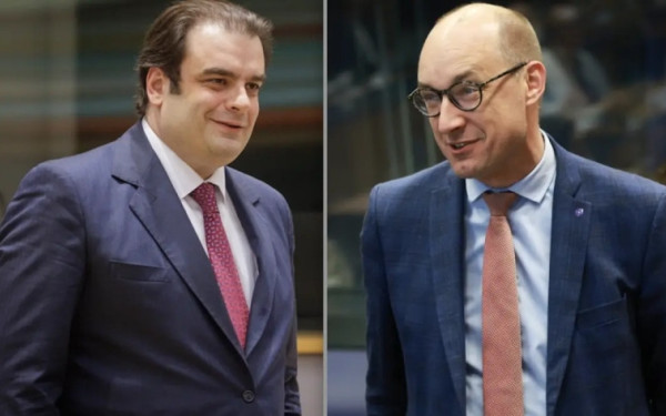 Αλλαγή φρουράς στο Eurogroup: Ποιος θα οδηγήσει την ευρωζώνη; Πιερρακάκης ή Βαν Πέτεγκεμ;