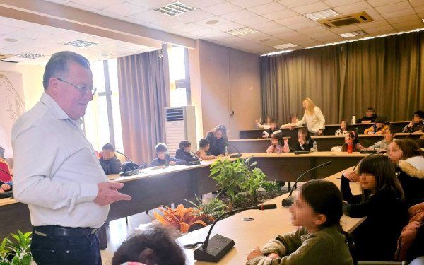 Κατερίνη: Μαθητές - «Ενεργοί Πολίτες» επισκέφθηκαν το δημαρχείο