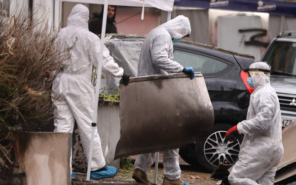 Θεσσαλονίκη: Επαγγελματικό χτύπημα βλέπουν οι Αρχές για τη βόμβα σε υποκατάστημα τράπεζας στον Εύοσμο