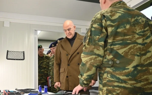 Ξάνθη: Παραμονή Χριστουγέννων στη δεύτερη μονάδα παραγωγής γι τον Νίκο Δένδια