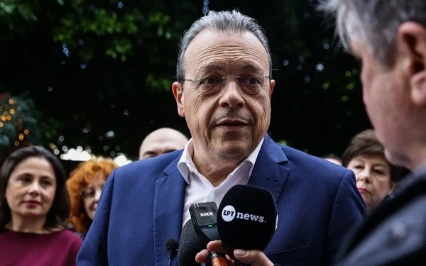 Σ. Φάμελλος: «Τελεσίγραφο» στην κυβέρνηση για τους αγρότες – Να υιοθετηθούν άμεσα οι 7 προτάσεις του ΣΥΡΙΖΑ