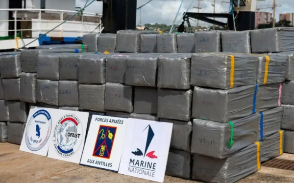 Στη δημοσιότητα βίντεο από το ρεσάλτο του Γαλλικού Πολεμικού Ναυτικού στο πλοίο του Έλληνα Εσκομπάρ (βίντεο)