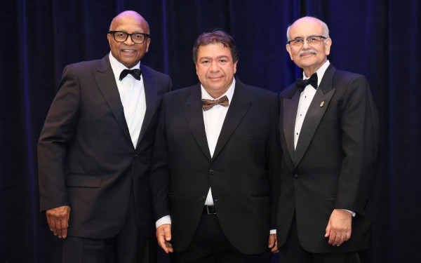 ΑΠΘ: Ο διευθυντής της Χειρουργικής Γεώργιος Τσουλφάς, ανάμεσα στους κορυφαίους εκπαιδευτές χειρουργών παγκοσμίως