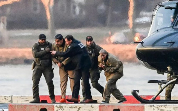 Iστορικές στιγμές στη Νέα Υόρκη: Στο εδώλιο ο Νικολάς Μαδούρο μετά την αμερικανική επέμβαση (βίντεο)