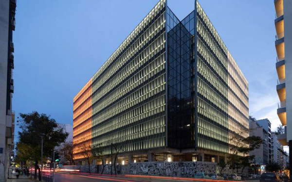 Στα χέρια της Alpha Bank περνάει το ΜΙΝΙΟΝ μετά από deal με την Dimand