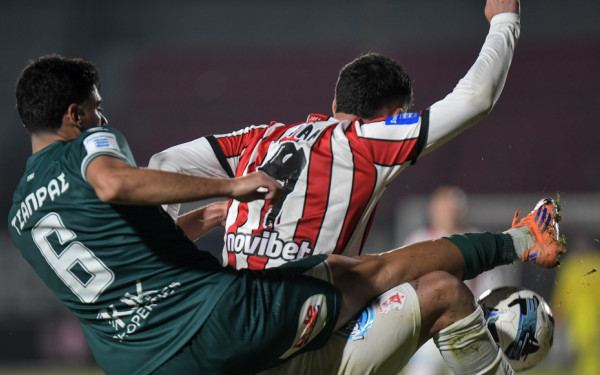 Super League: Ασταμάτητος ο Λεβαδειακός, πέρασε και από τις Σέρρες