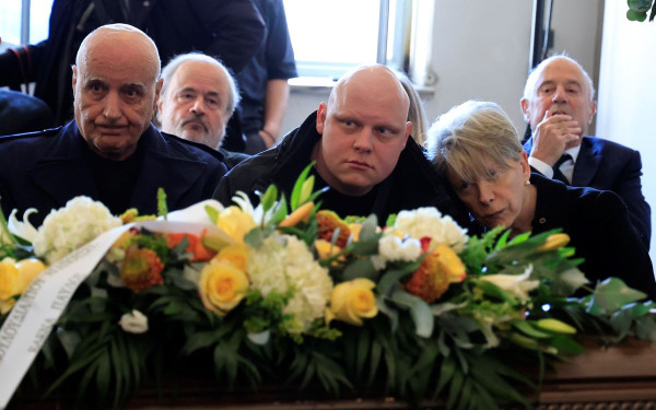 Το τελευταίο αντίο λένε σήμερα συγγενείς και φίλοι της Σύλβα Ακρίτα