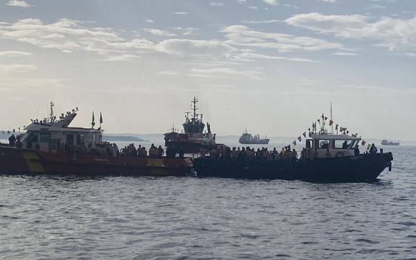 Θεοφάνια: Όλα έτοιμα για τη ρίψη του Σταυρού στο Λιμάνι - 56 άτομα θα βουτήξουν στο Θερμαϊκό