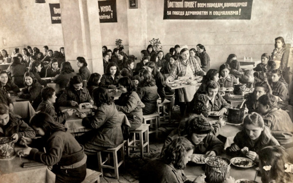 Καλαμαριά: Η έκθεση «Το Ελληνικό Θαύμα στην Τασκένδη» παρουσιάζει τον Ελληνισμό της Κεντρικής Ασίας