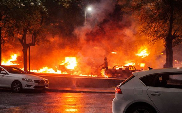 Γκάφα στο κεντρικό δελτίο της ΕΡΤ: Πλάνα από συναυλία του ΛΕΞ στη Θεσσαλονίκη παρουσιάστηκαν ως εικόνες από το Ιράν