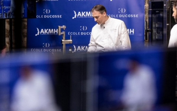 H Ανώτερη Σχολή ΑΚΜΗ και η École Ducasse προσκαλούν τους επαγγελματίες της Γαστρονομίας σε Δύο Κορυφαία Masterclasses σε Αθήνα και Θεσσαλονίκη