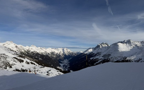 Τραγωδία στις Άλπεις: Νεκρός 13χρονος σκιέρ από χιονοστιβάδα στην Αυστρία