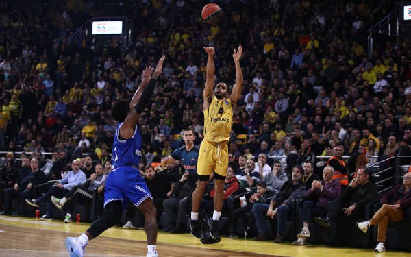 Μπάσκετ: Ο Άρης άντεξε στην αντεπίθεση του Ηρακλή και πήρε τη νίκη στο Αλεξάνδρειο (βίντεο)