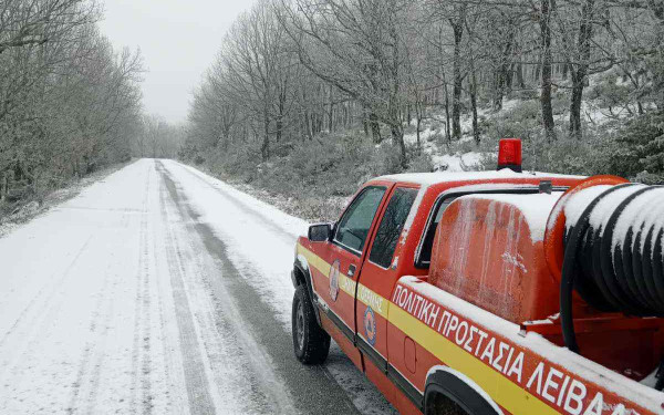 Σε ετοιμότητα ο Δήμος Θέρμης για τον χιονιά - Διανέμεται αλάτι στα καταστήματα Λιβαδίου και Περιστεράς