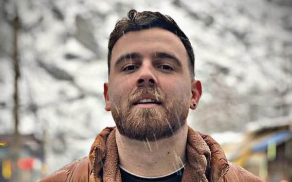 Ερφάν Σολτάνι: Ποιος είναι ο 26χρονος διαδηλωτής που θα εκτελεστεί αύριο στο Ιράν