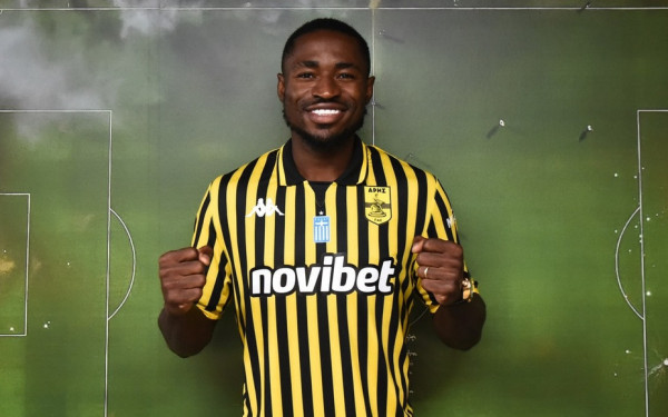 Στον Άρη και επίσημα ο Χόνγκλα