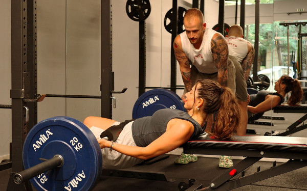 Hypertrophy Club: Ο απόλυτος προορισμός για υπερτροφία, δύναμη και ποιοτική προπόνηση