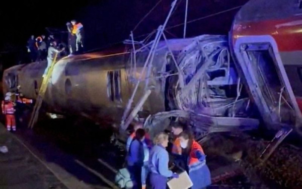 Τραγωδία στην Ισπανία: Εκτροχιασμός δύο τρένων υψηλής ταχύτητας στην περιοχή της Κόρδοβα - Τουλάχιστον 10 νεκροί (βίντεο)