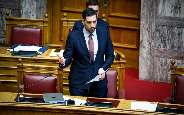 Αψιμαχίες Κυρανάκη - Βελόπουλου στην συζήτηση για την τροποποίηση της σύμβασης της Hellenic Train - Live από την Ολομέλεια