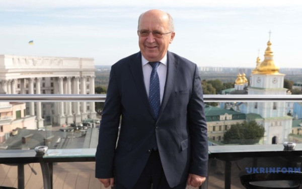 Άντριους Κουμπίλιους: «Το τέλος του ΝΑΤΟ» μια πιθανή κατάληψη της Γροιλανδίας από τις ΗΠΑ