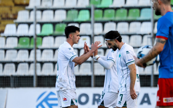 Super League: Παρέμεινε σε τροχιά Ευρώπης ο Λεβαδειακός