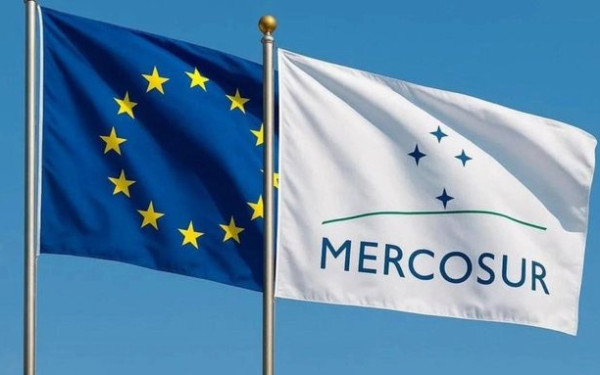 «Όχι» ΣΥΡΙΖΑ στη ρήτρα διασφάλισης της Συμφωνίας ΕΕ-Mercosur: «Προσχηματική και χωρίς αντίκρισμα»