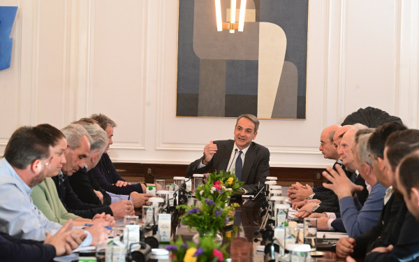 Κυρ. Μητσοτάκης στους εκπροσώπους αγροτών και κτηνοτρόφων: Τις εξελίξεις τις διαμορφώνουν οι παρόντες και όχι οι απόντες