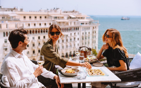 Οrizontes: Το εστιατόριο του Electra Palace, όπου η γαστρονομία συναντά τον ορίζοντα της Θεσσαλονίκης