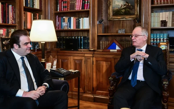 Συνάντηση Τασούλα - Πιερρακάκη: Η ελληνική οικονομία στο επίκεντρο εν όψει της ιστορικής Προεδρίας στο Eurogroup