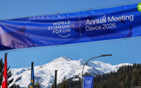 Ξεκινά σήμερα το Παγκόσμιο Οικονομικό Φόρουμ «υπό την σκιά» του Τραμπ - Χιλιάδες διαδηλωτές διαμαρτύρονται για την άφιξή του