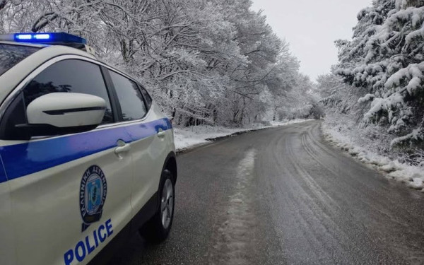 Χιόνια στην Κεντρική Μακεδονία: Πού πρέπει να χρησιμοποιήσετε αντιολισθητικές αλυσίδες
