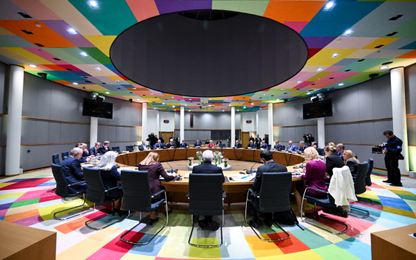 Σύνοδος Κορυφής ΕΕ: «Πράσινο φως» για την επικύρωση της συμφωνίας εμπορίου μετά την απόσυρση των δασμών Τραμπ