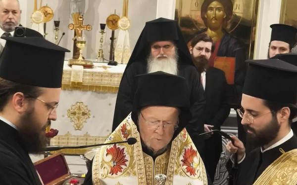 Ιστορικές στιγμές στην Καλαμαριά: Θυρανοίξια του Ναού Αγίων Χαραλάμπους και Αργυρίου από τον Οικουμενικό Πατριάρχη Βαρθολομαίο