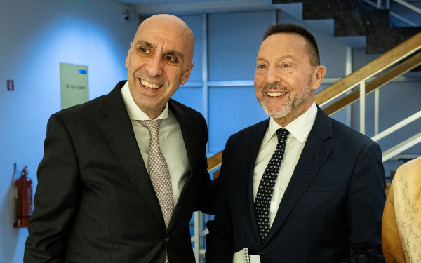 Γ. Στουρνάρας στον ΕΒΕΑ: Η ελληνική οικονομία εξακολουθεί να διατηρεί την αναπτυξιακή δυναμική της