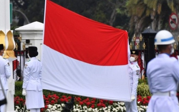 Ινδονησία: Ζευγάρι μαστιγώθηκε με 140 χτυπήματα για σεξουαλικές σχέσεις εκτός γάμου βάσει ισλαμικού νόμου