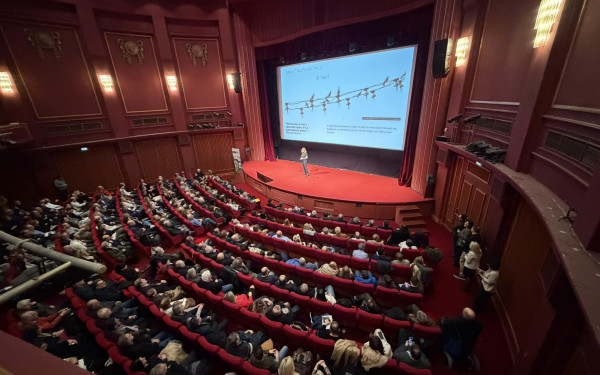 Γέμισε το «Ολύμπιον» ο Στέφανος Παραστατίδης