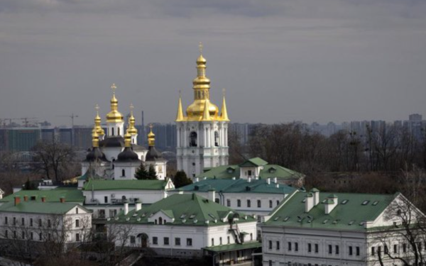 Ουκρανία: Πλήγμα στη Λαύρα των Σπηλαίων από τις ρωσικές επιθέσεις στο Κίεβο