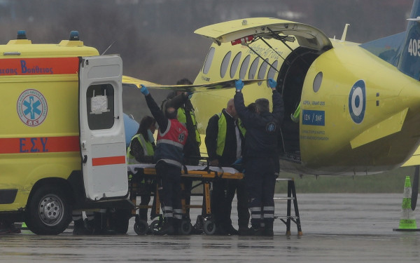 Ρουμανία: Έφτασαν στη Θεσσαλονίκη οι δύο τραυματίες-οπαδοί του ΠΑΟΚ (βίντεο)
